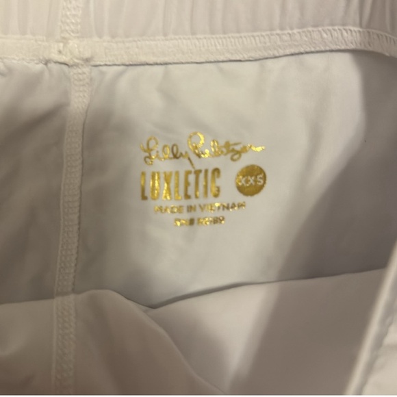 Lilly Pulitzer shorts size xxs - Picture 2 of 3